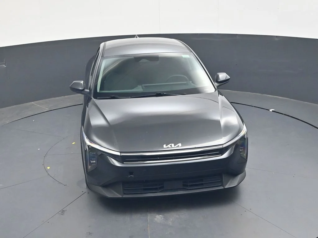 Used 2025 Gray Kia LXS image 33