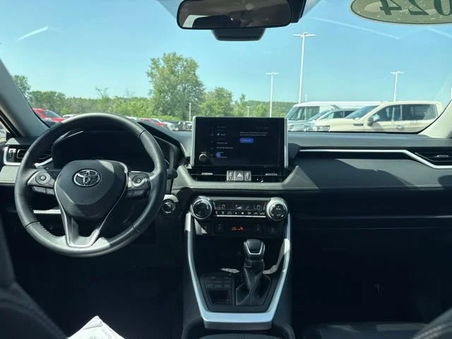 2024 Toyota RAV4 XLE Premium - Photo 42