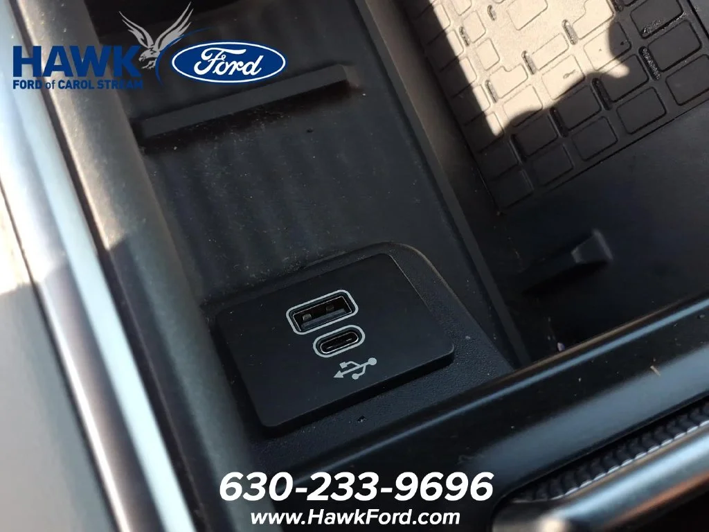 Used 2025 Black Ford Platinum image 14