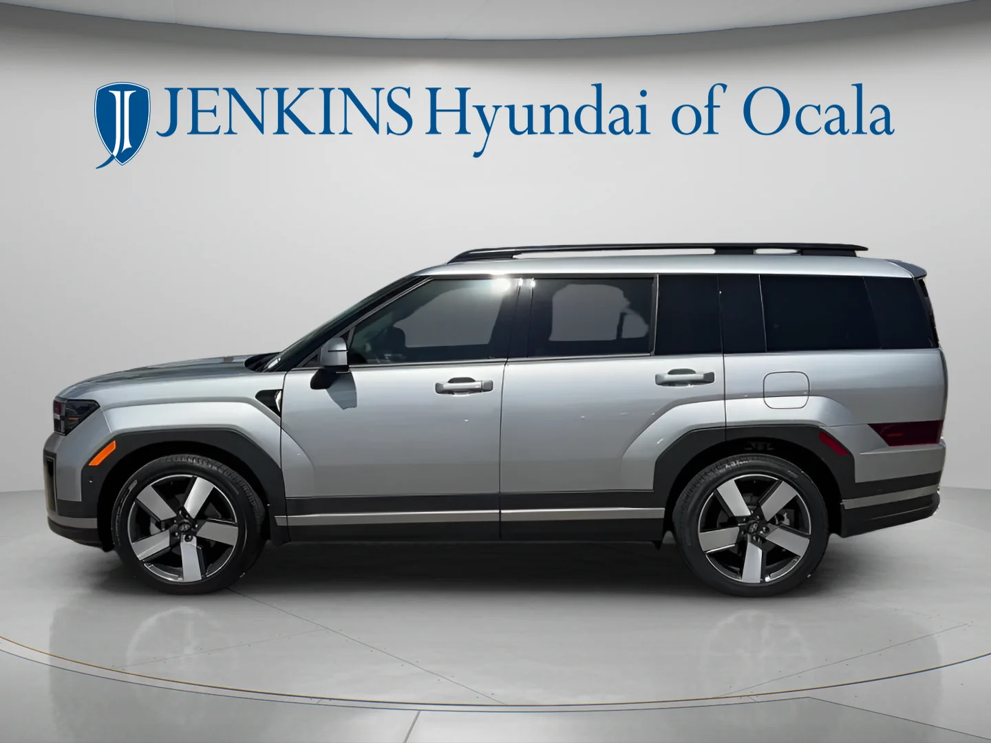 Used 2026 Shimmering Silver Hyundai Limited 7P image 10