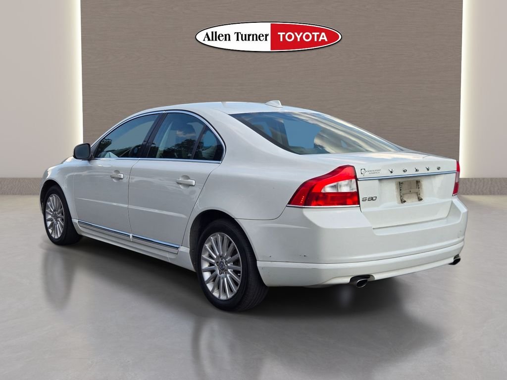 Used 2012 White Volvo 3.2 image 8