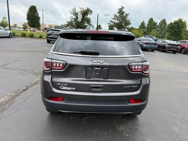 Used 2023 Gray Jeep Limited image 5