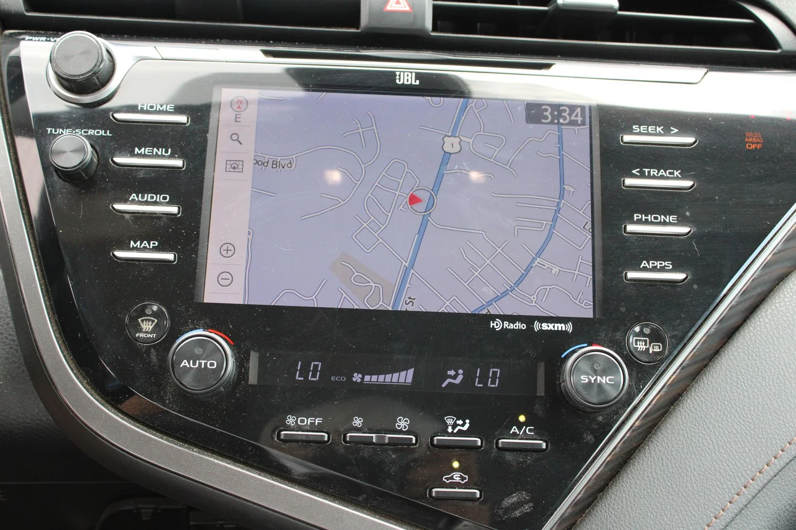 Used 2020 Black Toyota XLE image 13
