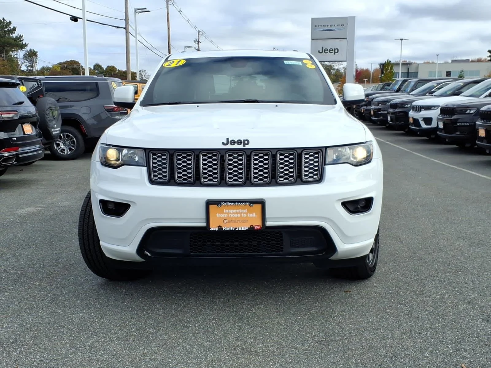Certified Used 2021 Bright White Clearcoat Jeep Laredo X image 3