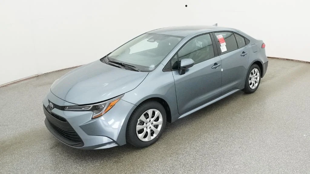 2026 Toyota Corolla LE CVT's photo