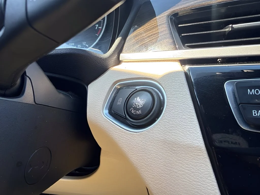 Used 2018 Blue BMW sDrive28i image 18
