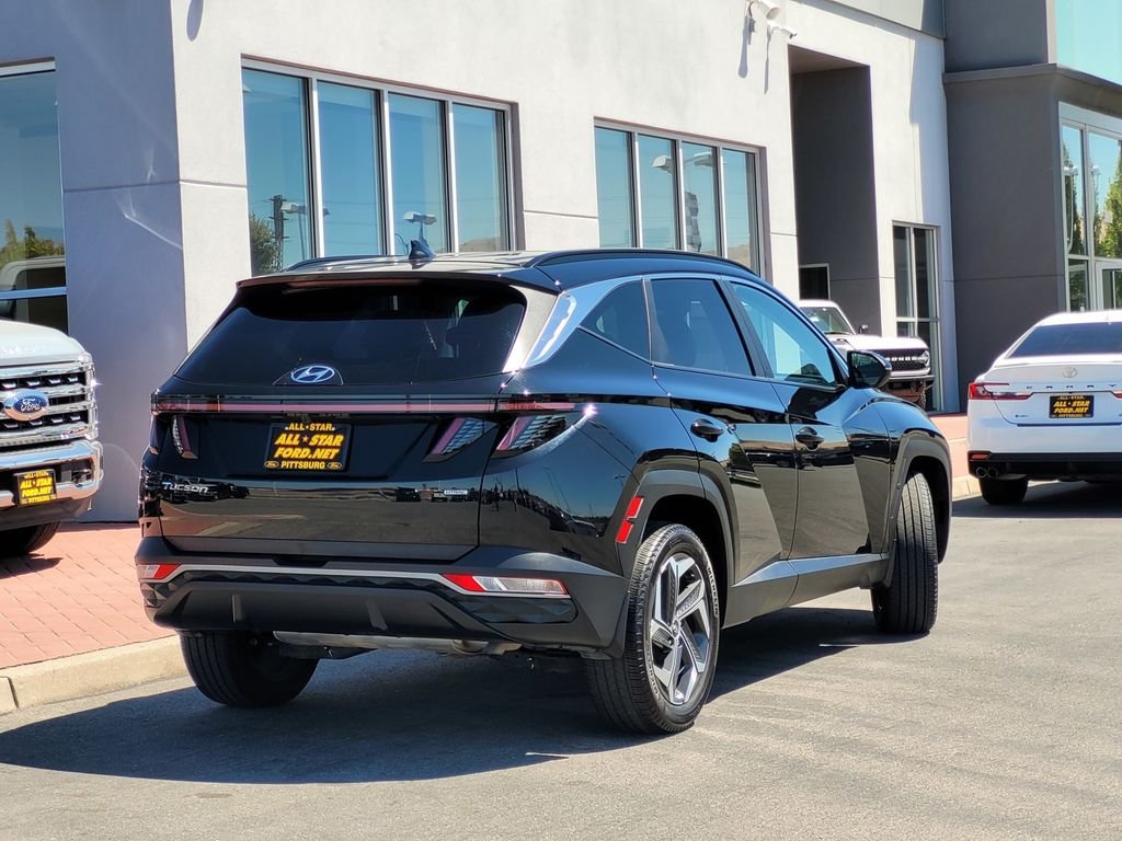 Certified Used 2023 Black Hyundai SEL image 4