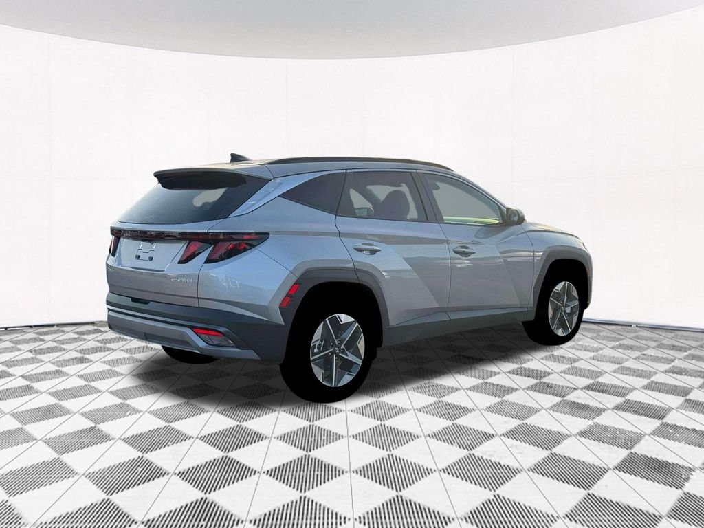 New 2026 Silver Hyundai SEL image 12