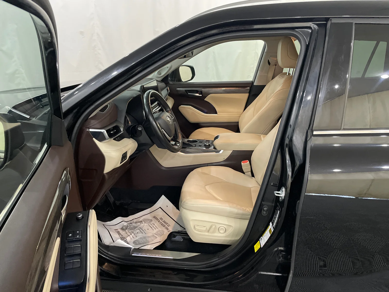 Used 2022 Midnight Black Metallic Toyota Platinum image 12