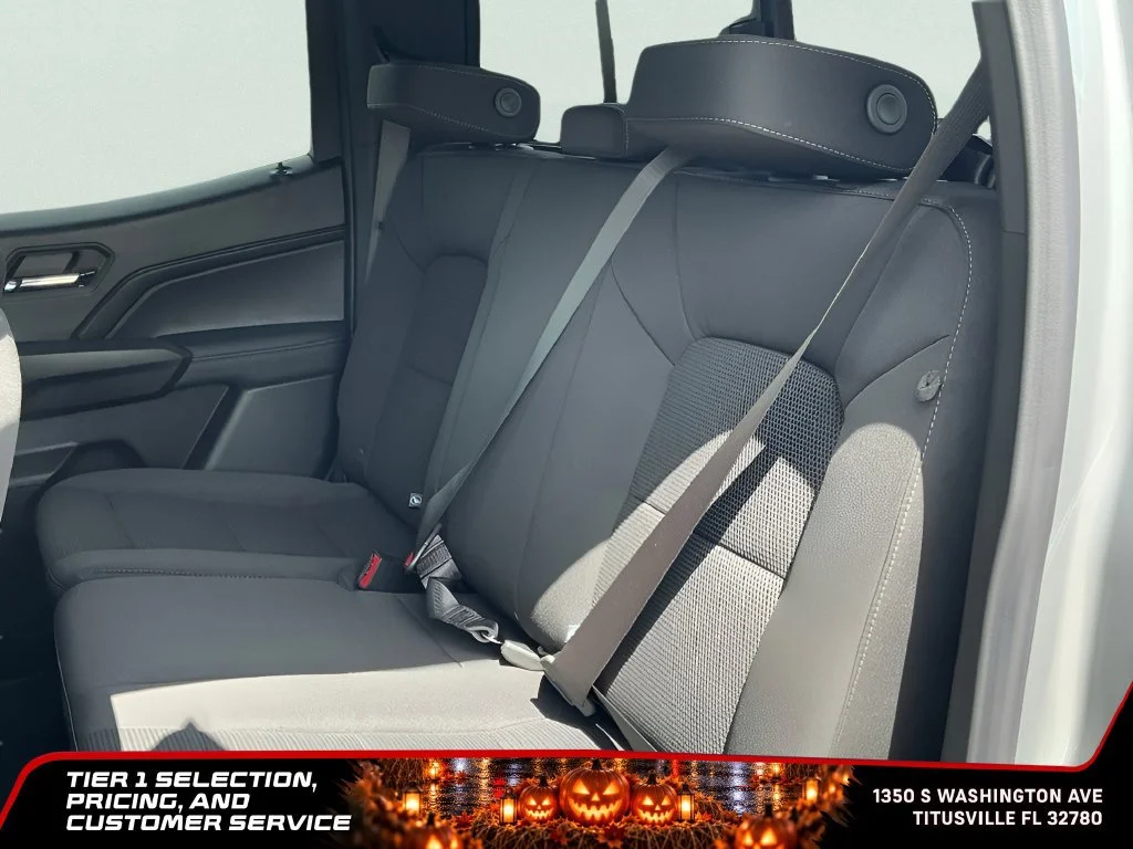 New 2026 Sterling Metallic GMC Elevation image 24