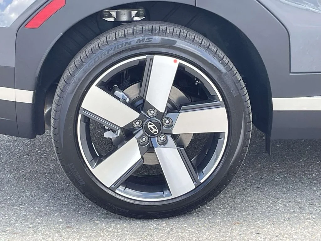 New 2026 Gray Hyundai Limited image 7