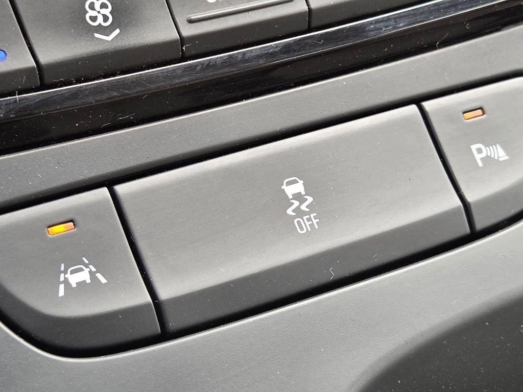 Used 2017 Black Oynx Buick Premium image 13