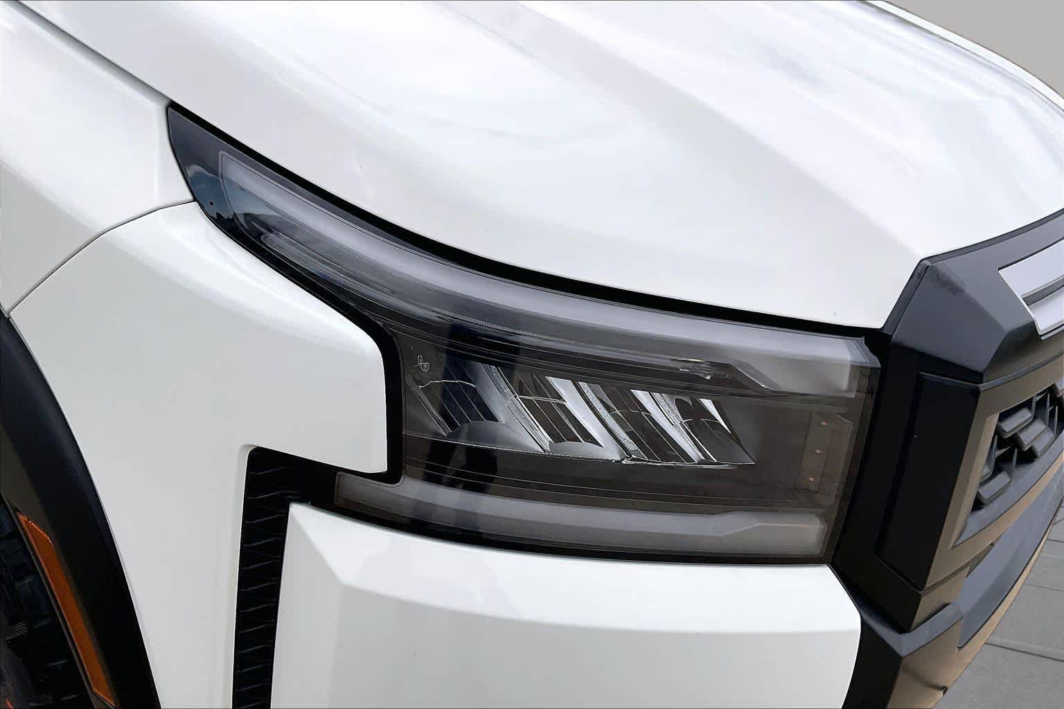 Used 2026 Glacier White Nissan PRO-4X image 26