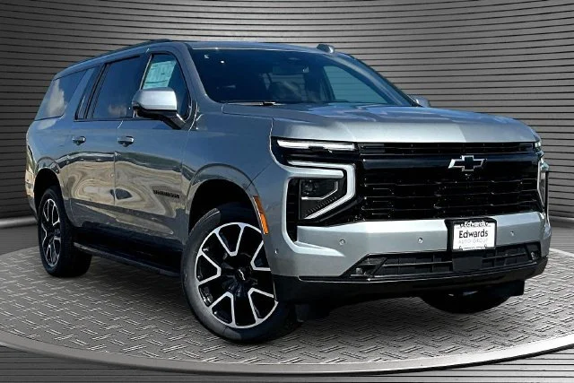 New 2026 Sterling Gray Metallic Chevrolet RST image 2