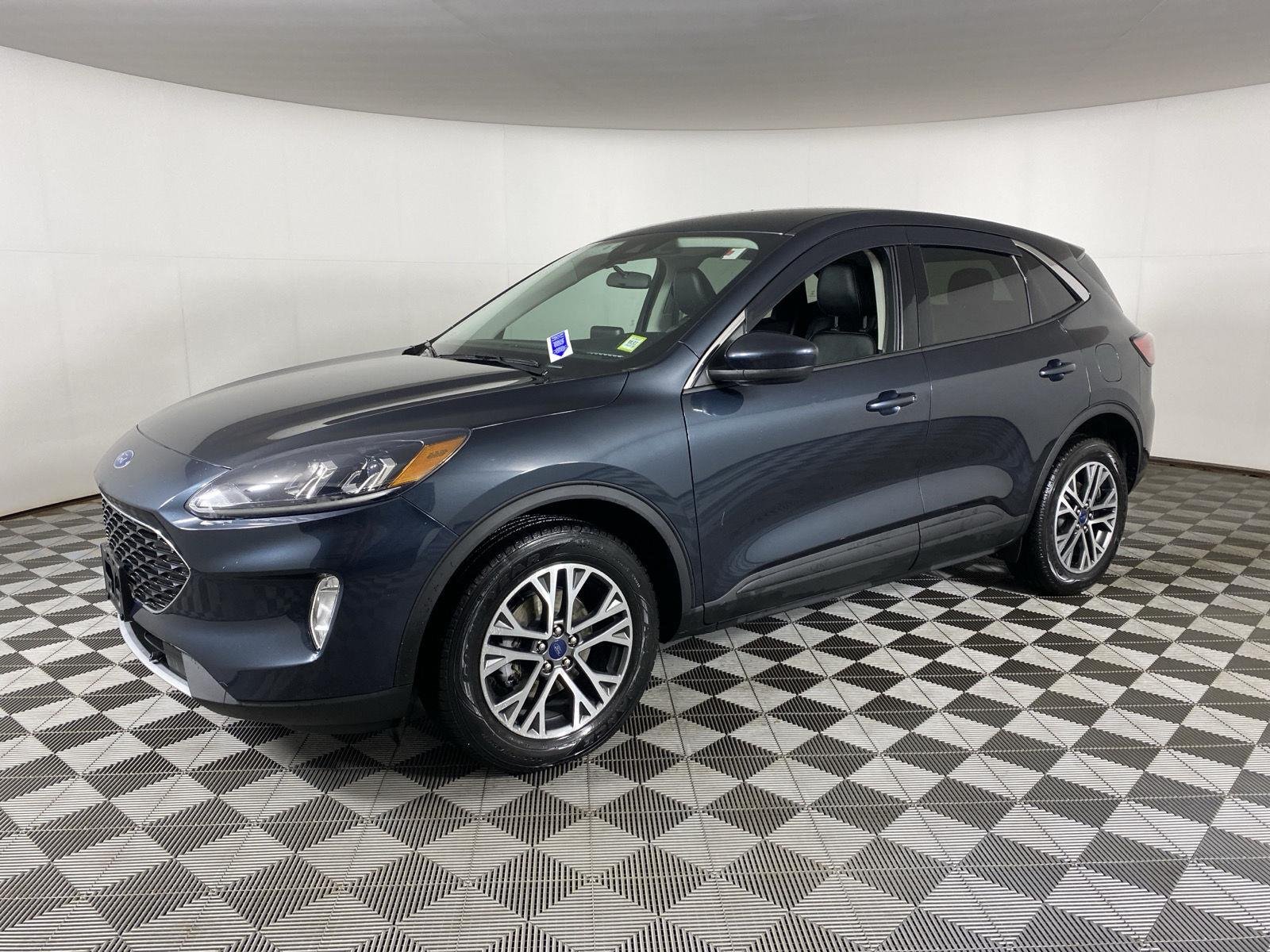 Used 2022 Stone Blue Ford SEL image 6