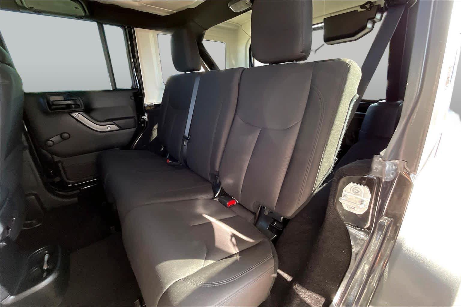 Used 2017 Black Clearcoat Jeep Sport image 18