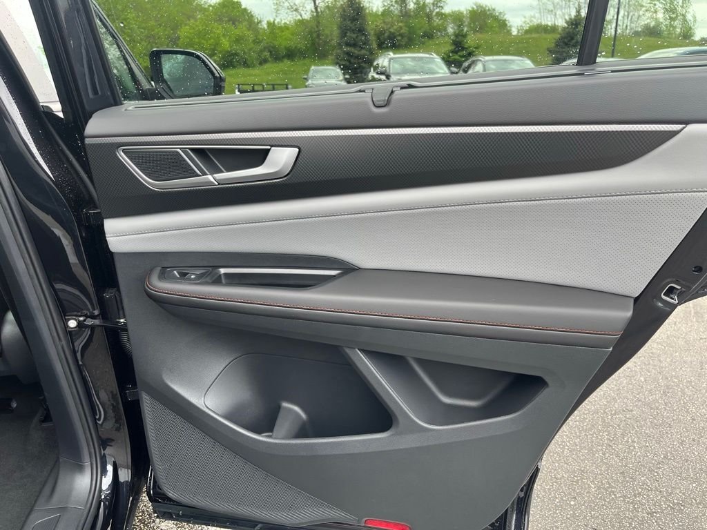 New 2026 Black Volkswagen 2.0T Peak Edition image 23