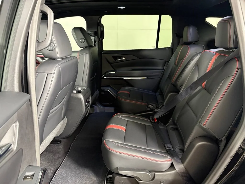 2027 Chevrolet Traverse RS - Photo 41