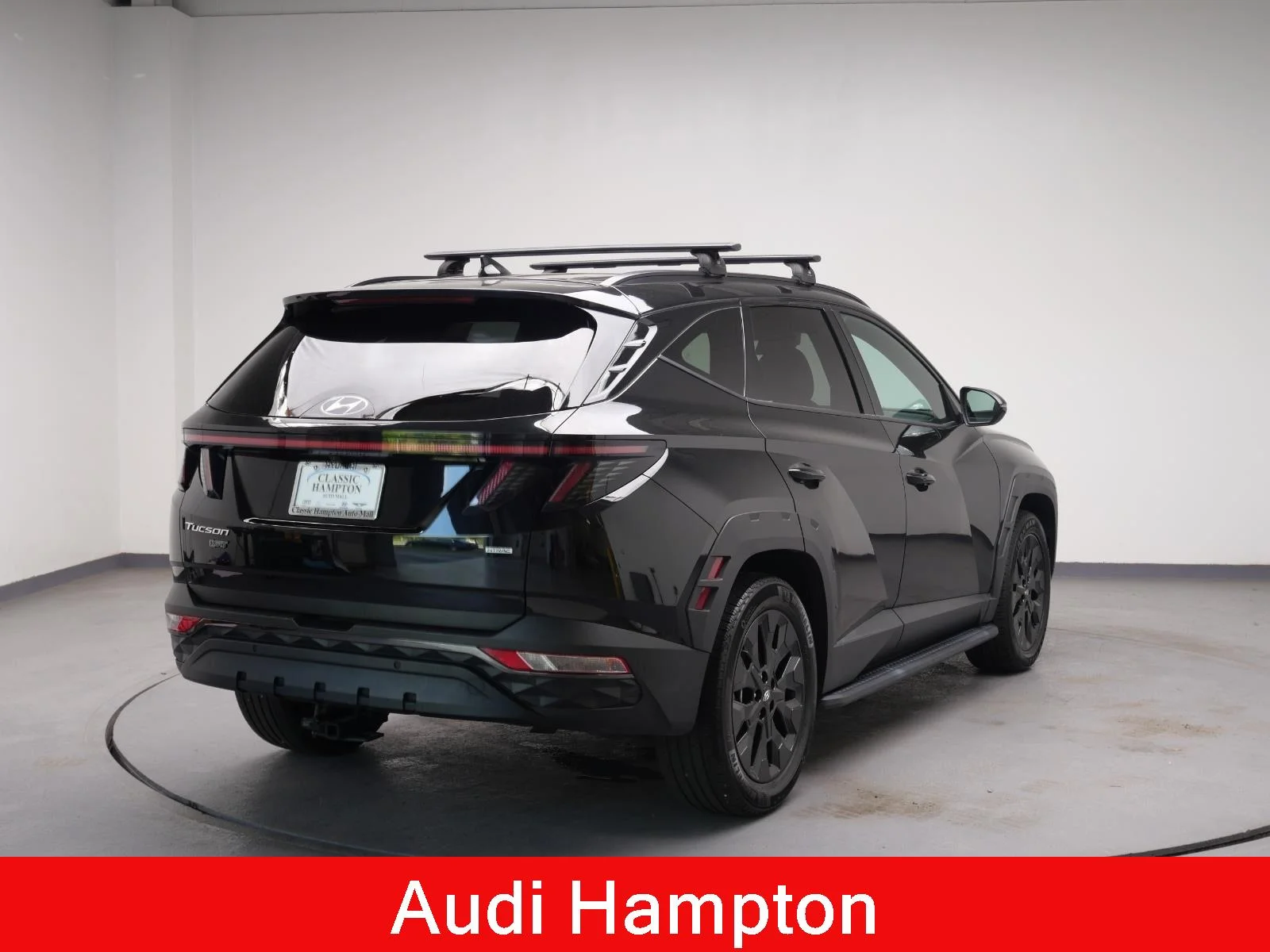 Used 2024 Black Pearl Hyundai XRT image 6