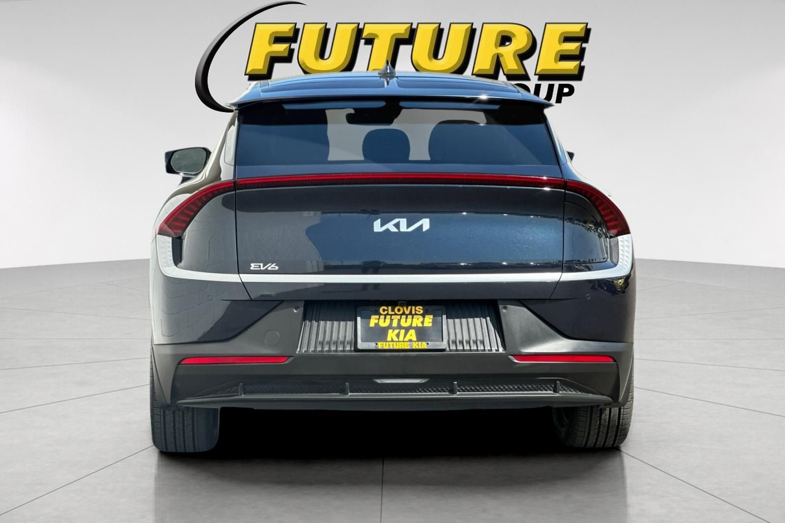 Used 2024 Blue Kia Light image 5