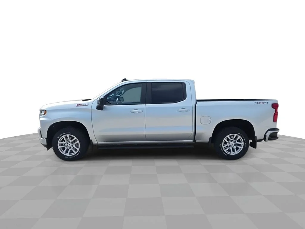 Certified Used 2021 Silver Chevrolet RST image 5