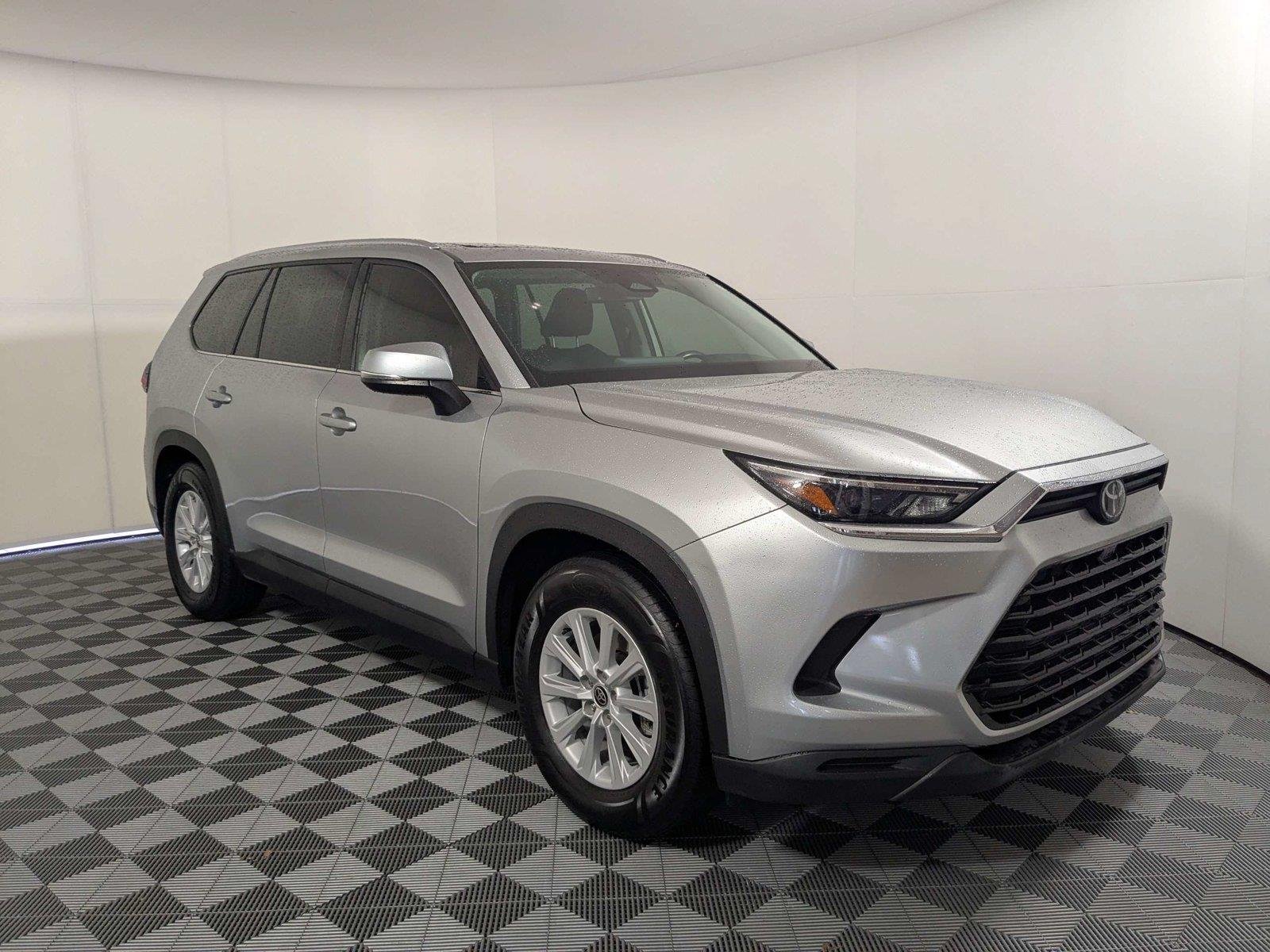 2024 Toyota Grand Highlander XLE - Photo 3
