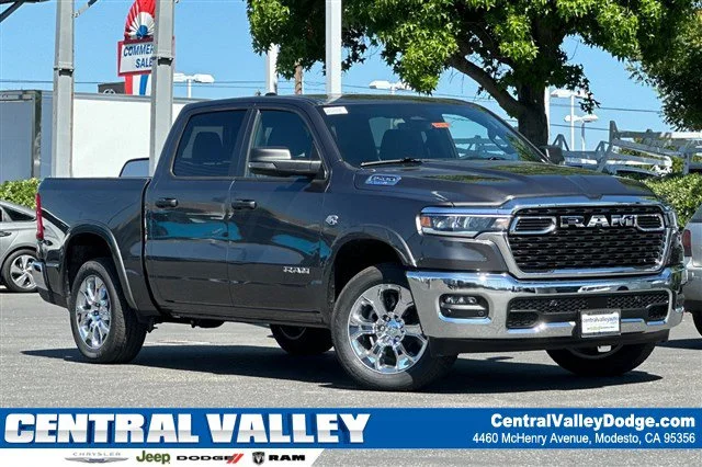 2026 RAM 1500 Big Horn/Lone Star 4x4 Crew Cab 5'7's photo