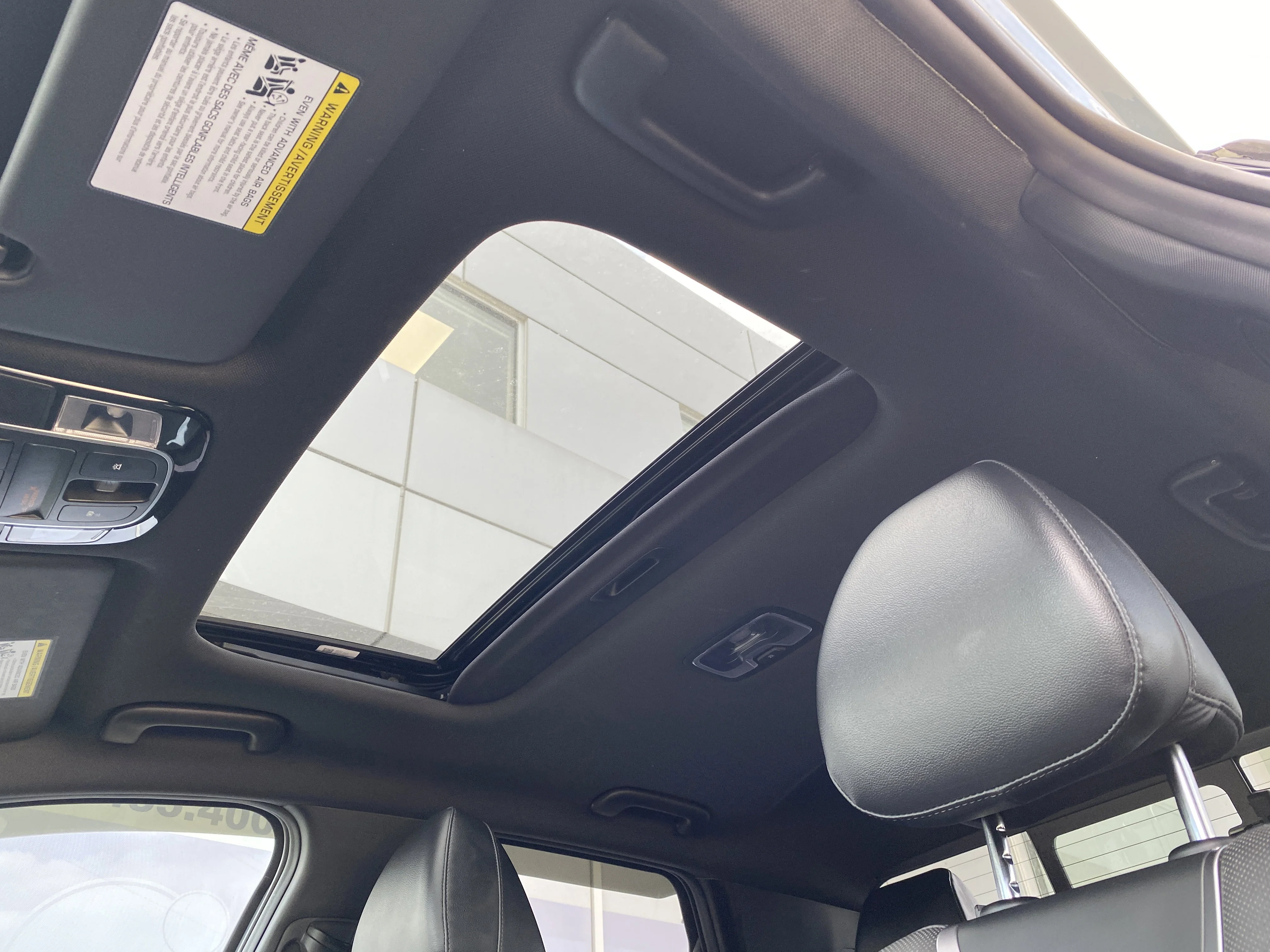 Used 2022 Gray Hyundai Preferred AWD w/Trend Pkg * RADAR CRUISE * SUNROOF * LEATHER * image 17