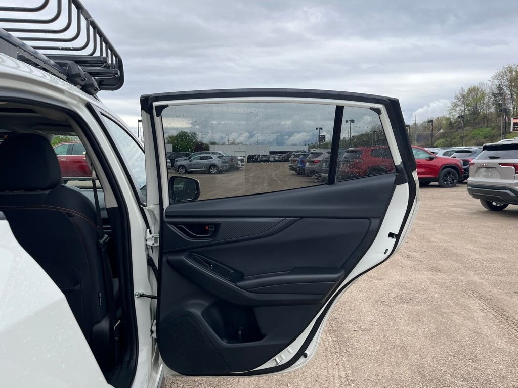 Used 2019 Crystal White Pearl Subaru 2.0i Premium image 32