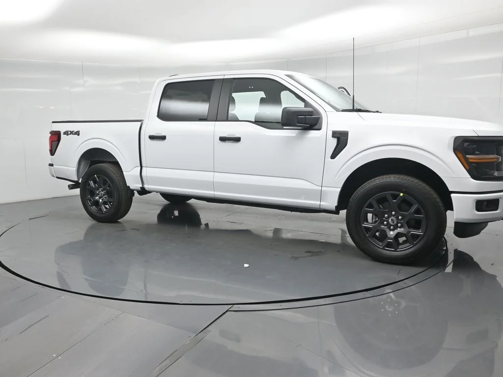 New 2026 Oxford White Ford STX image 30