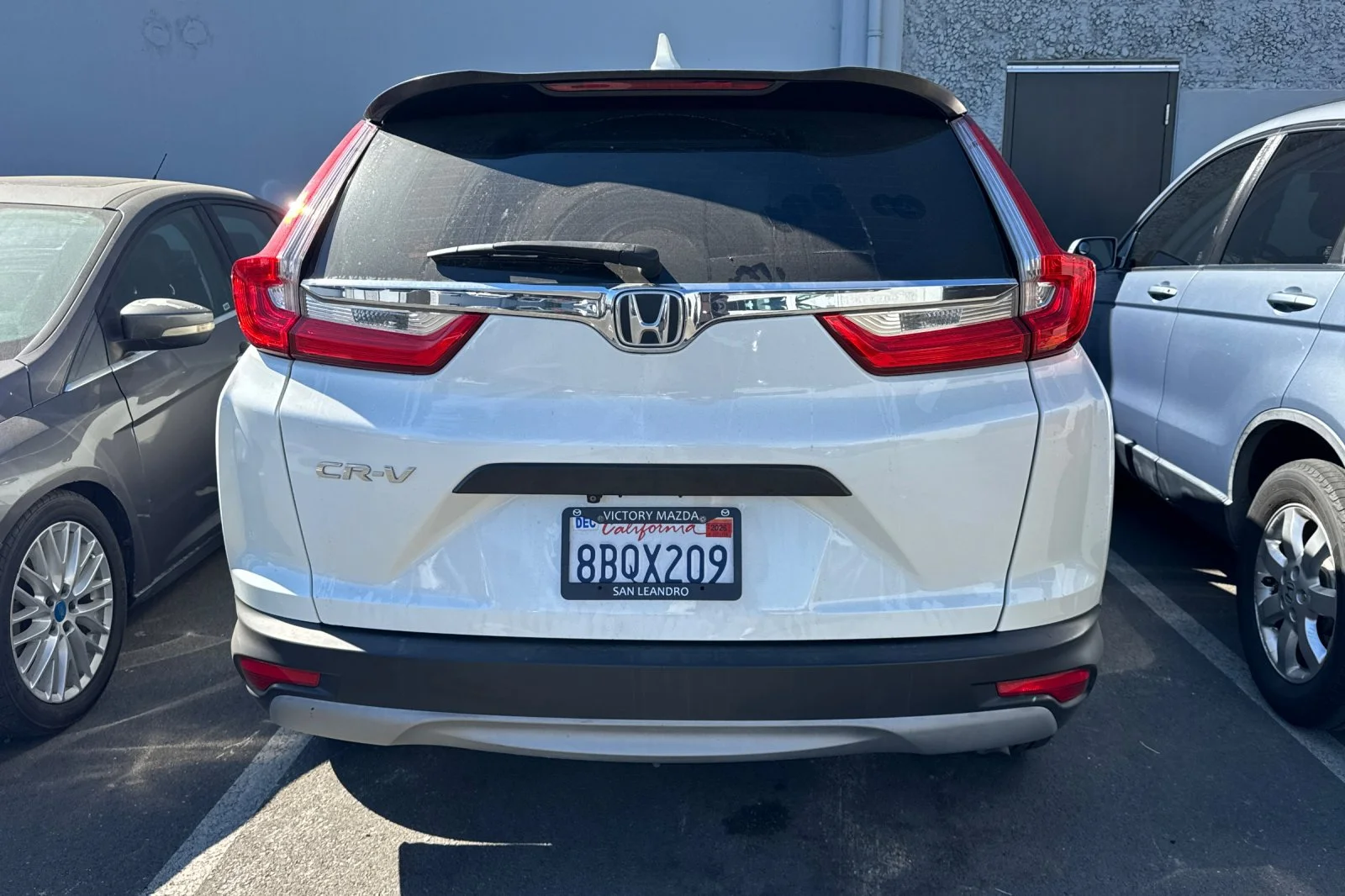 Used 2018  Honda LX image 6