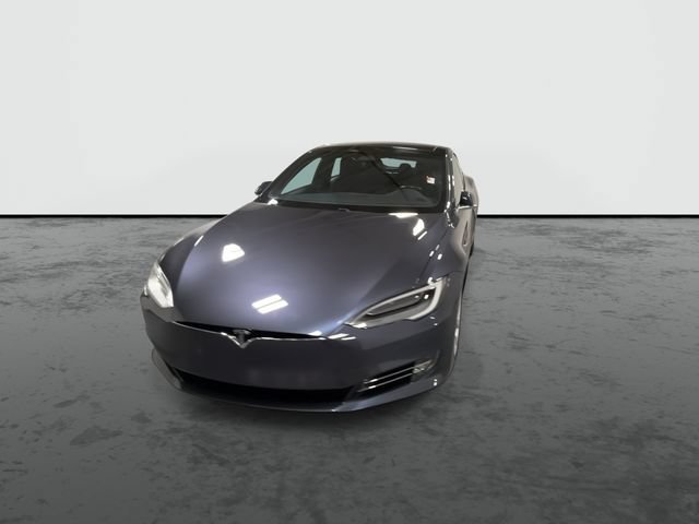 Used 2016 Gray Tesla 90D image 3