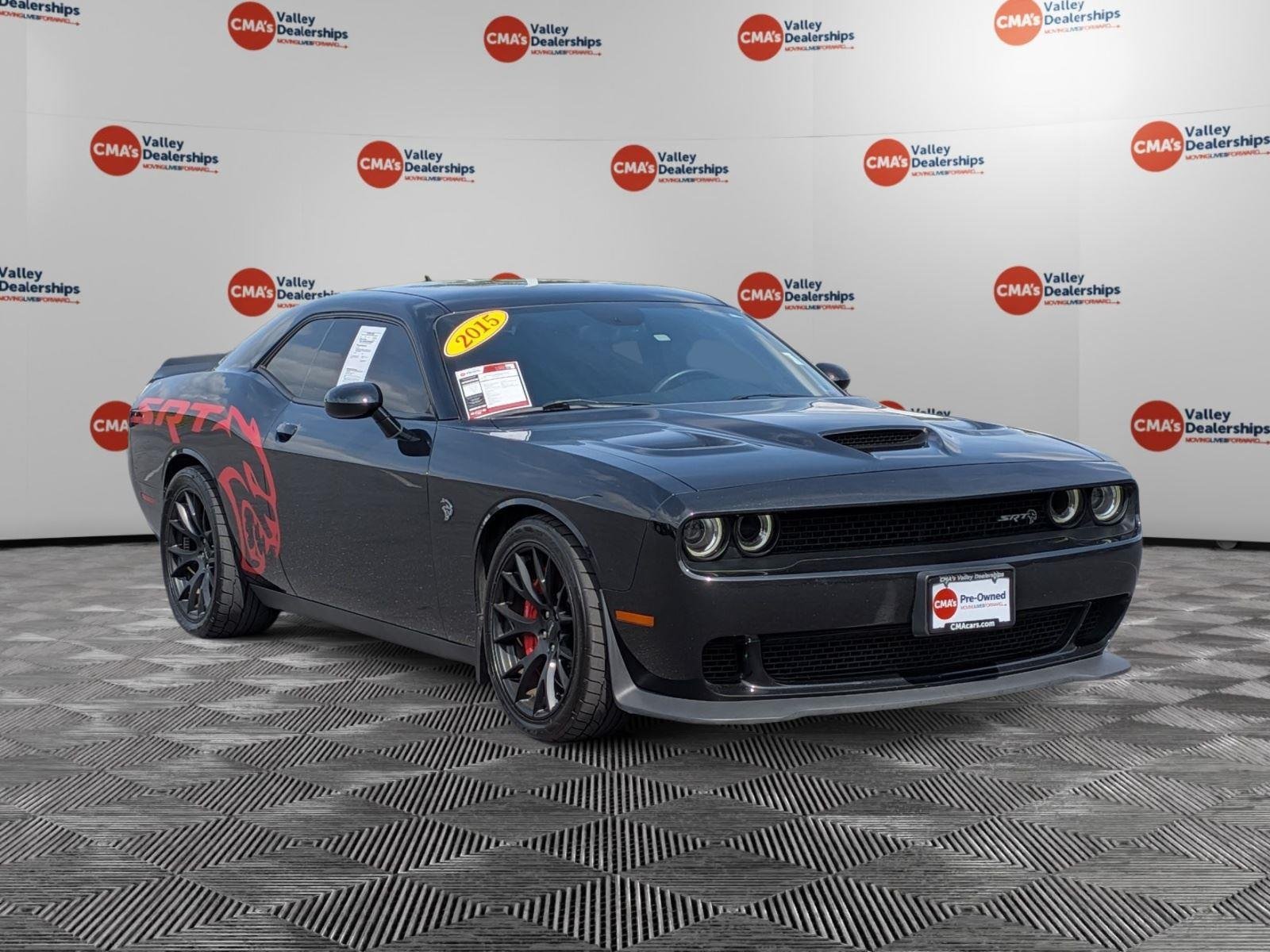 Used 2015 Phantom Black Tri-Coat Pearl Dodge SRT Hellcat image 3