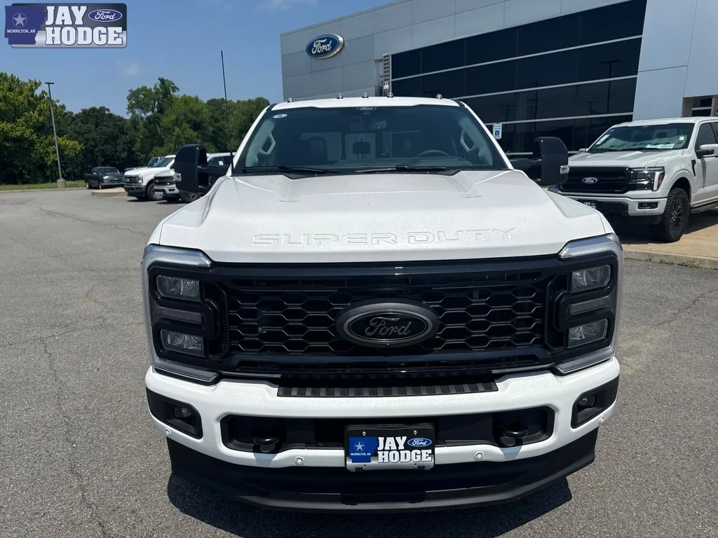 New 2026 Star White Metallic Tri-Coat Ford F-250® Lariat® image 10