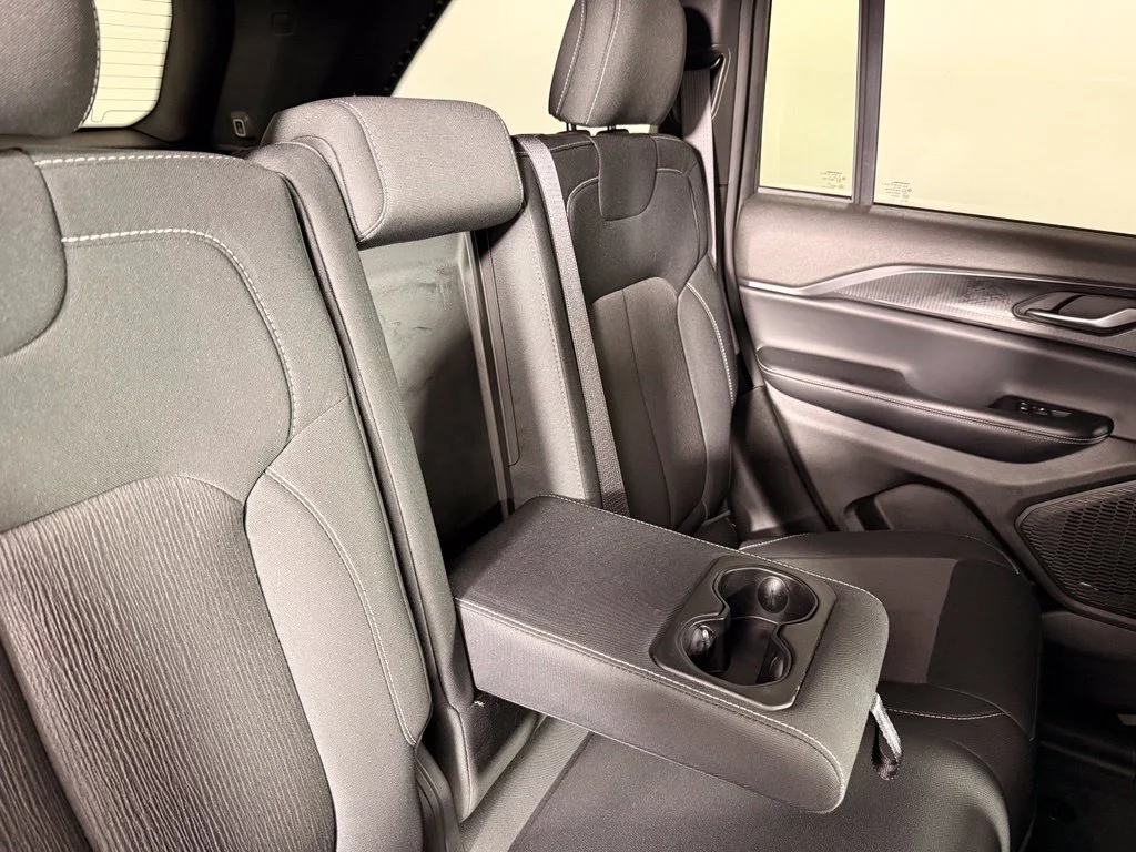 Used 2024 Gray Jeep Laredo X image 21