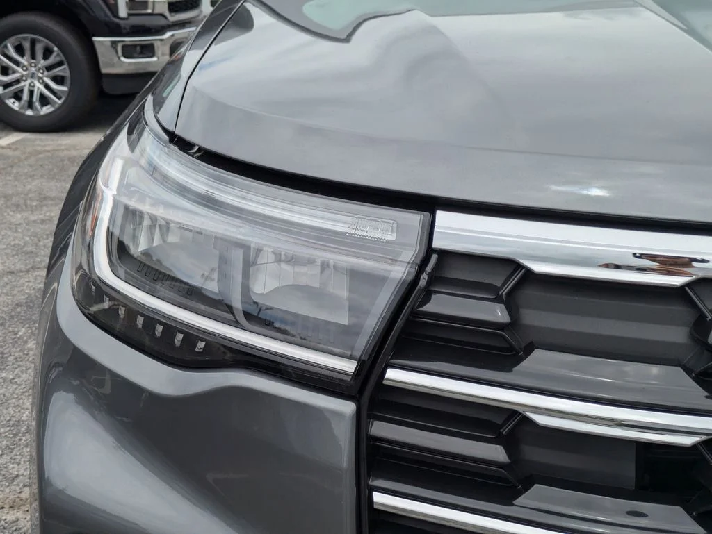 New 2026 Carbonized Gray Metallic Ford Active image 10