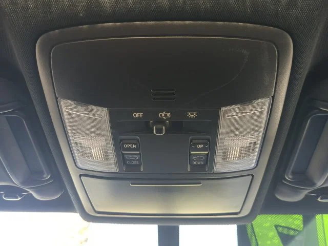 Used 2016 Silver Toyota SE image 24