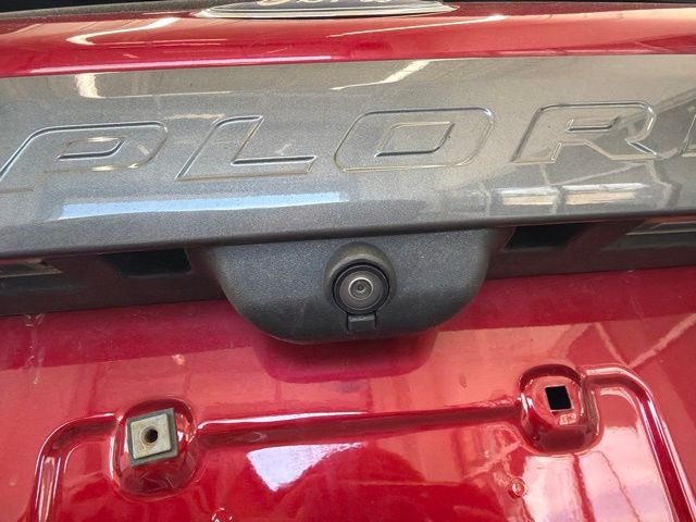 Certified Used 2021 Rapid Red Metallic Tinted Clearcoat Ford XLT image 7