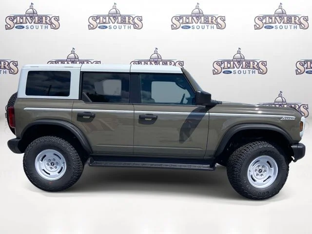 2026 Ford Bronco 2-Door Base - Photo 2