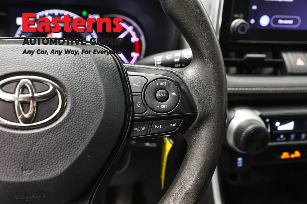 Used 2023 White Toyota LE image 15