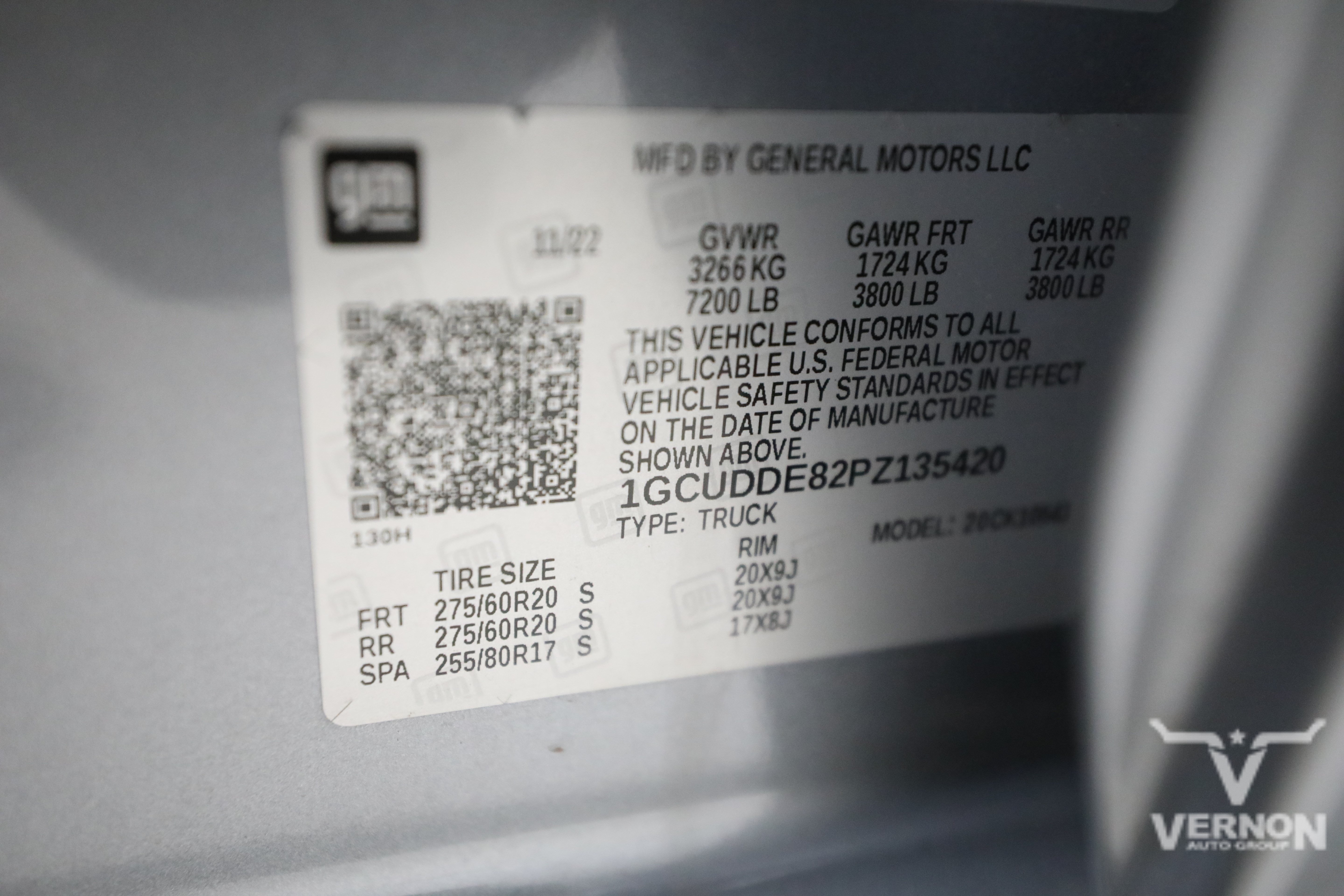 Used 2023 Sterling Gray Metallic Chevrolet Y image 14