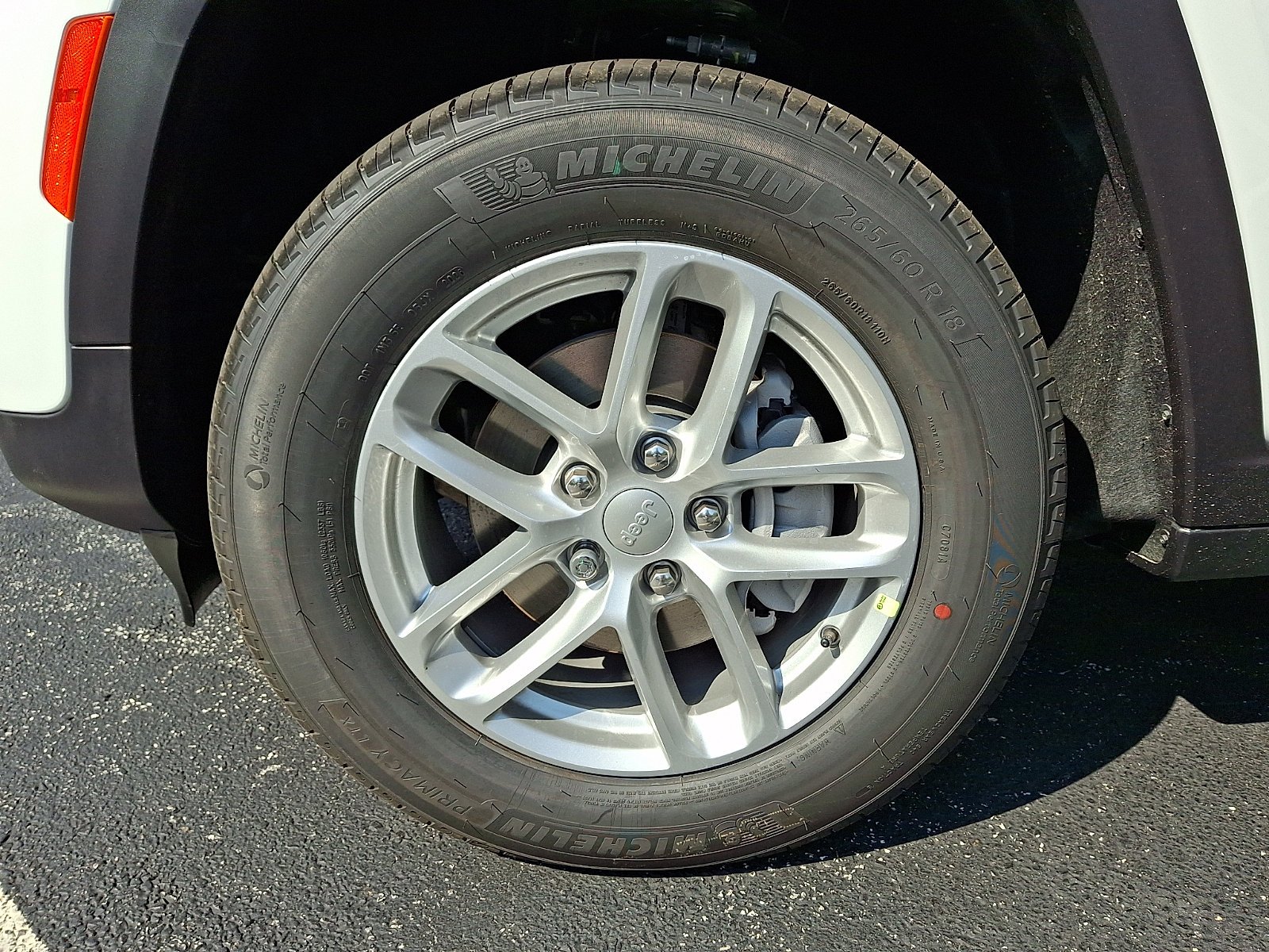 New 2026 Bright White Clearcoat Jeep Laredo X image 5