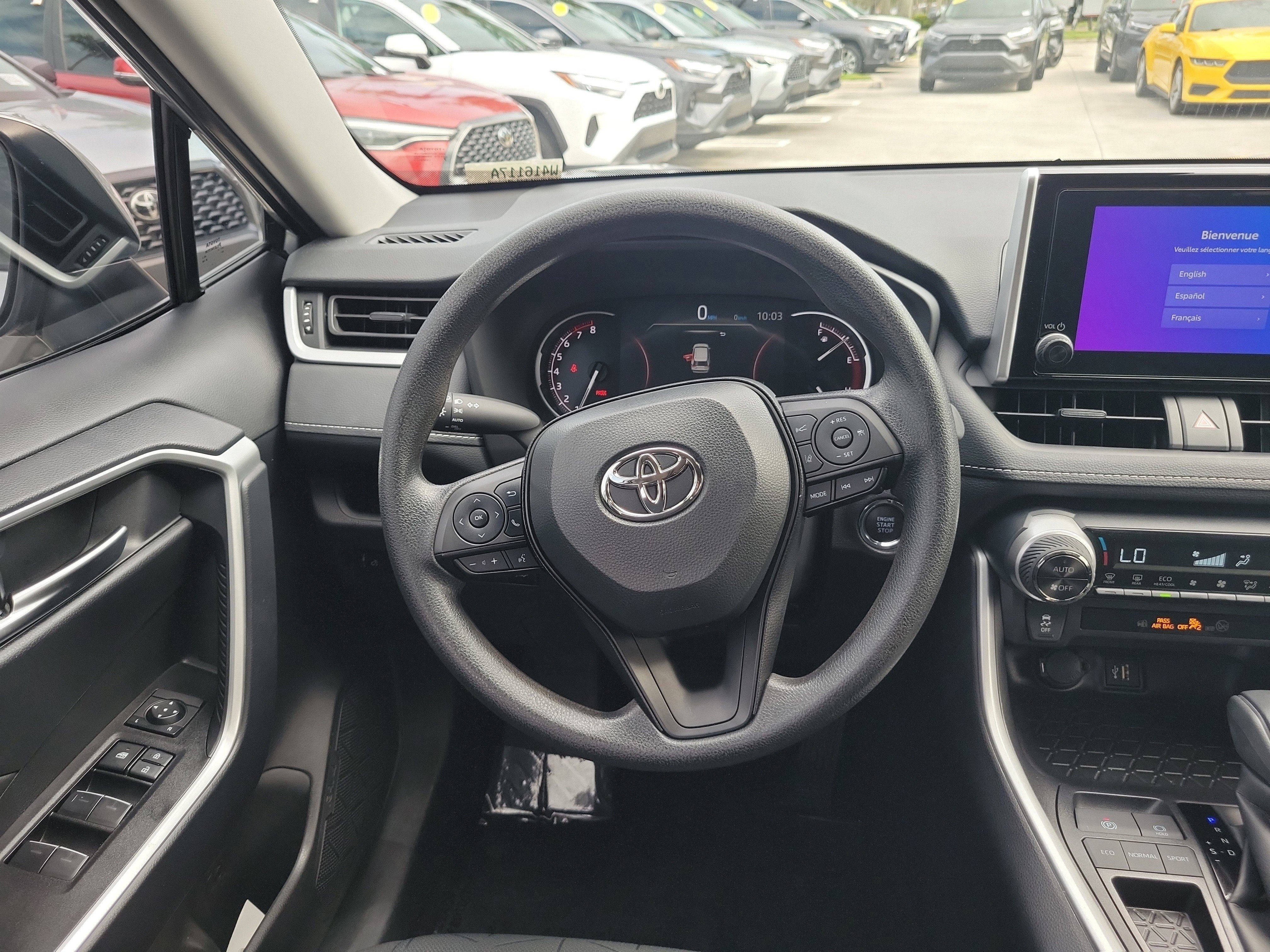 Used 2025 Silver Sky Metallic Toyota XLE image 18