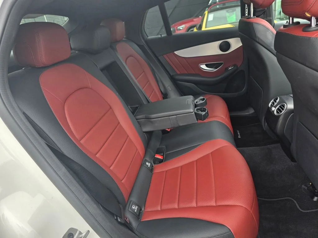 Used 2022 White Mercedes-Benz GLC 300 Coupe image 18