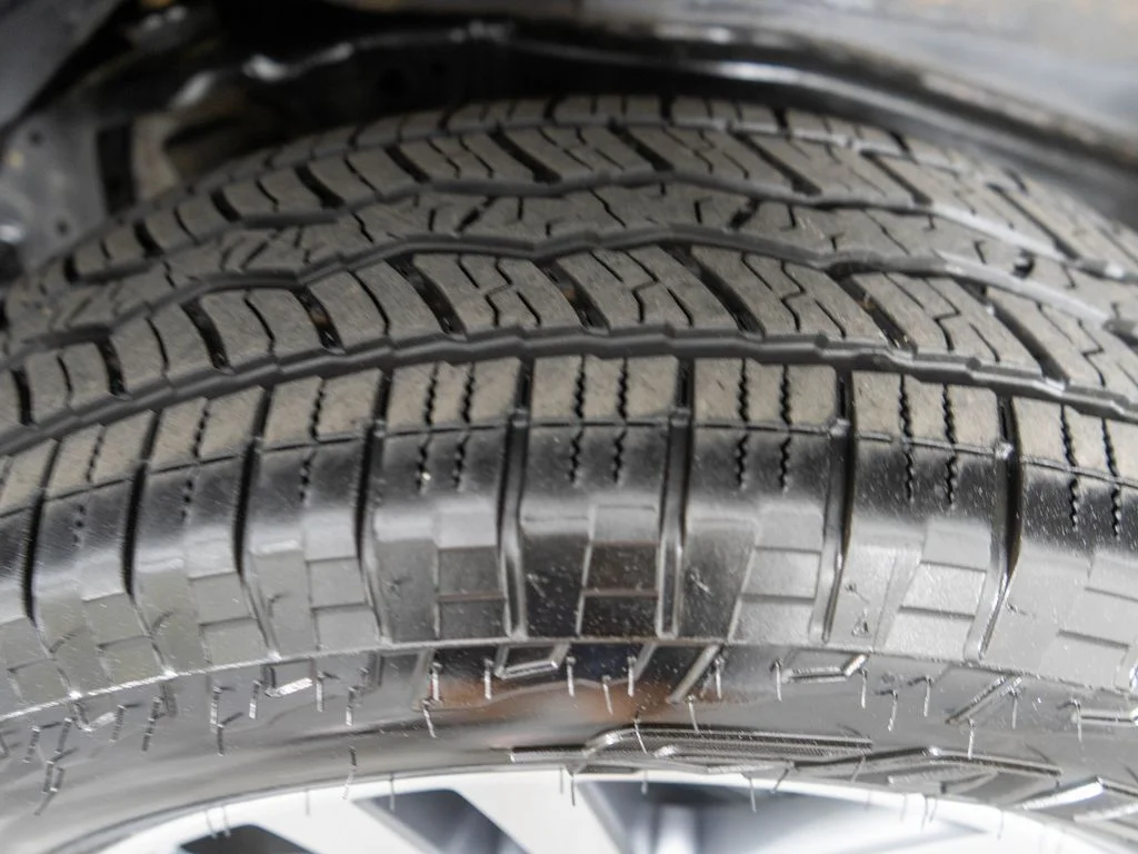 Used 2016 Gray Toyota SR5 Premium image 28