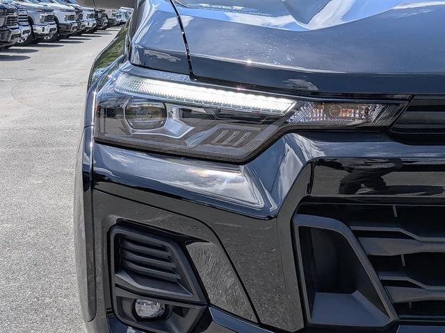 2025 Chevrolet Colorado Z71 - Photo 9
