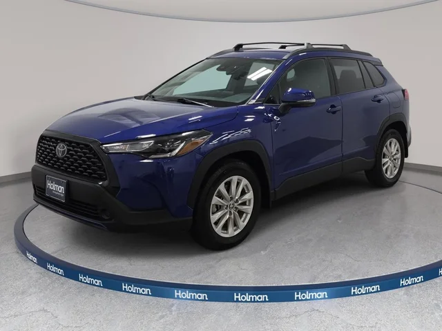 2022 Toyota Corolla Cross LE