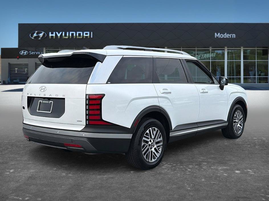 Used 2026 Creamy White Pearl Hyundai SEL 7P image 3