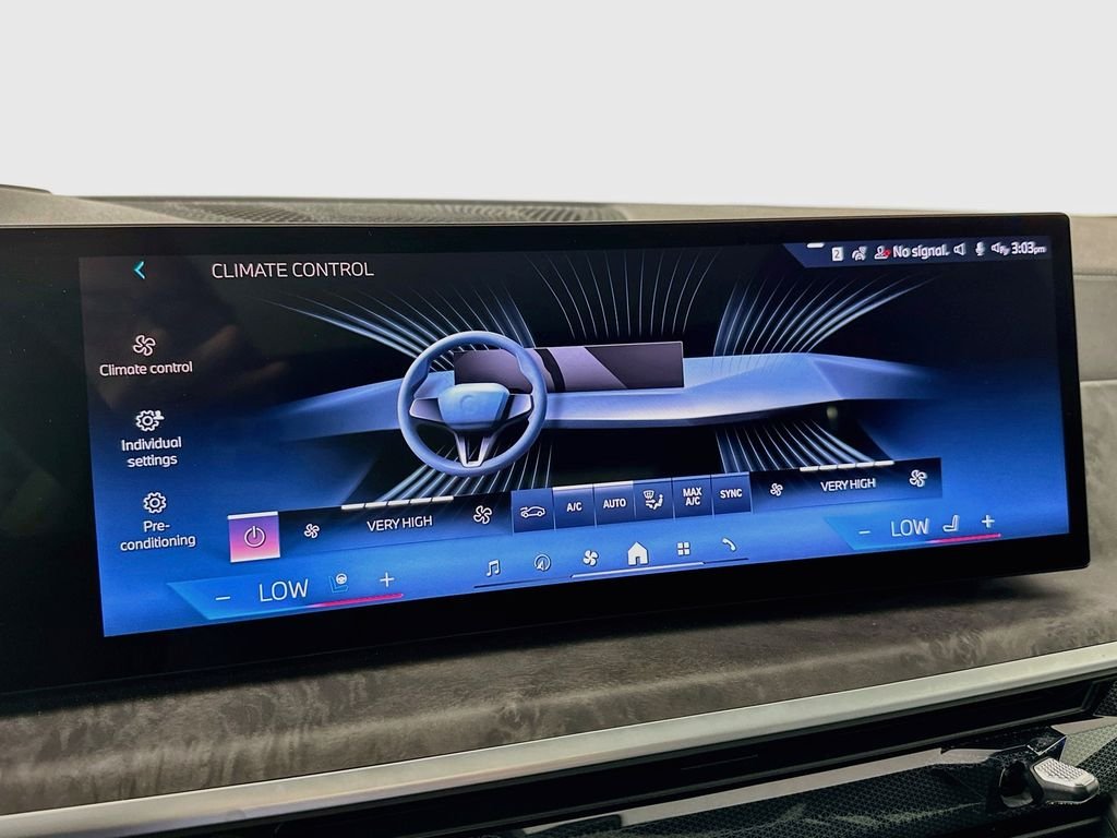 Used 2025 Gray BMW sDrive40i image 16