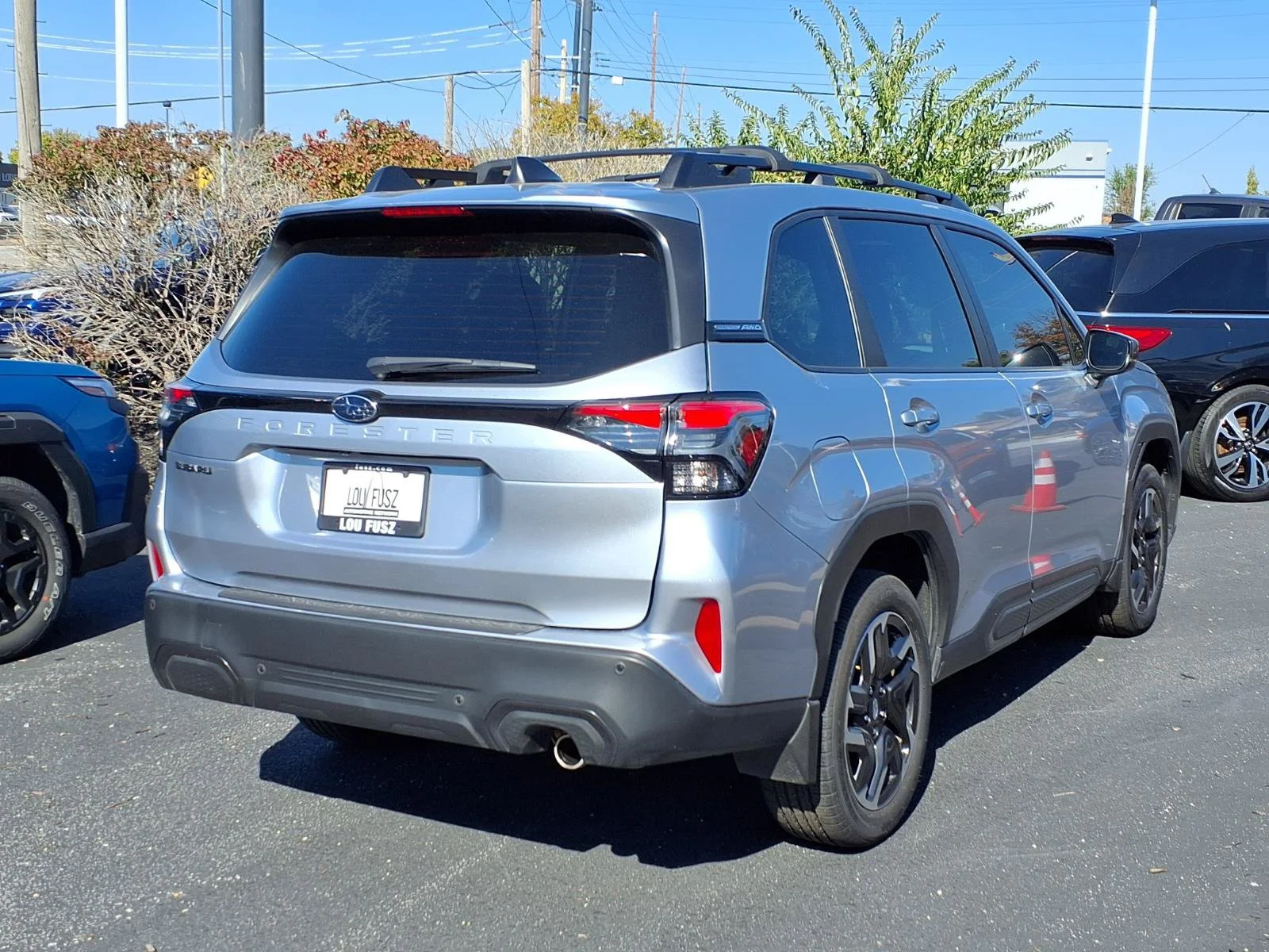Used 2026 Ice Silver Metallic Subaru Limited image 2